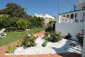 1070 Villa Rosario