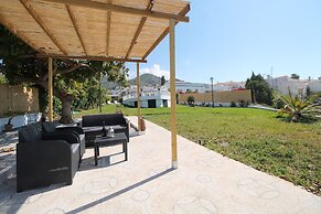 1070 Villa Rosario
