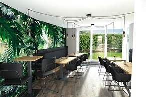 trendic hotel