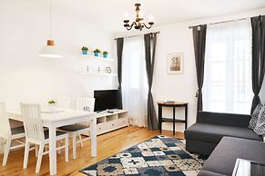 Santana Apartment