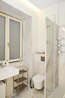 Trendy Chic Apartment