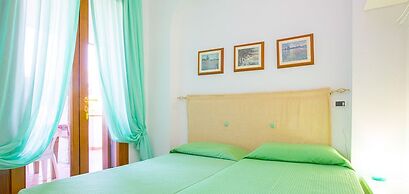 Albero Del Pepe 1