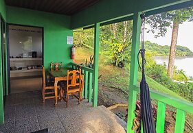 Cotingas Ocean View