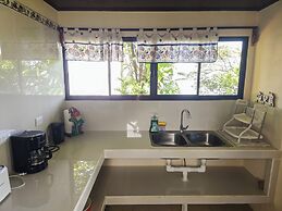 Cotingas Ocean View