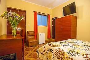 La Colmena Hotel
