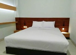 7 Dream Hotel