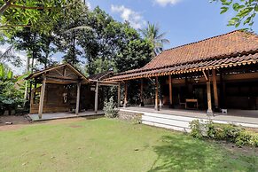 Nurudin House