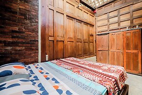 Nurudin House