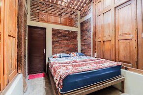 Nurudin House