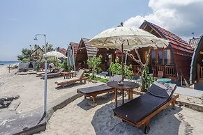 Road Beach Villa