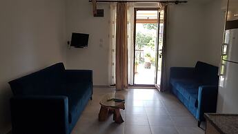 Lale Apart