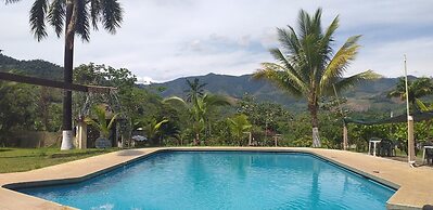 Hotel Paraiso Inn