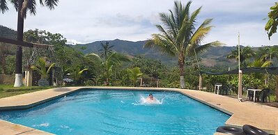 Hotel Paraiso Inn