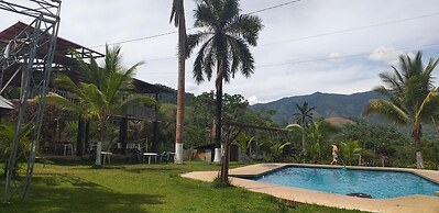 Hotel Paraiso Inn