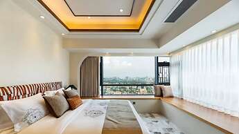 Guangzhou He She Art Apartment