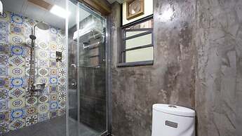 Guangzhou He She Art Apartment