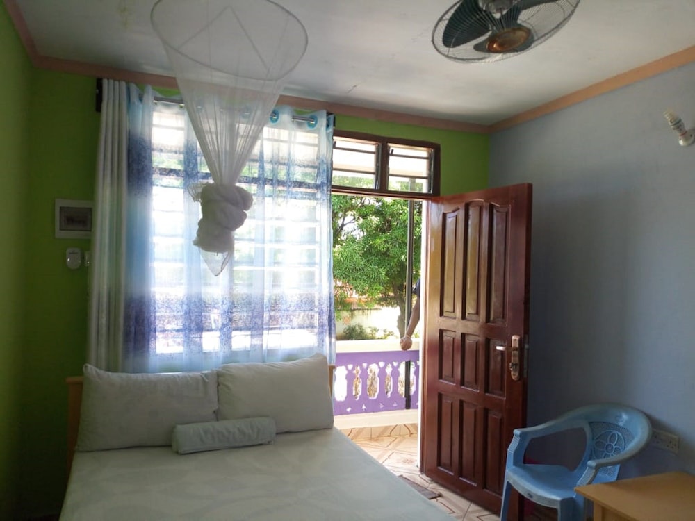 Marrob Guest House