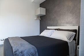 B&B Amica geniale