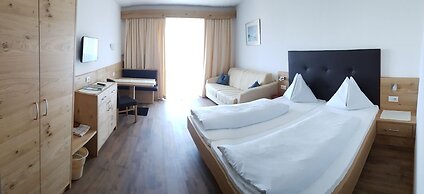 Hotel Montani