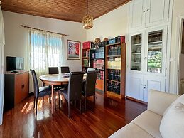 Anthoula's House