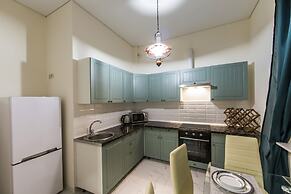 Antique Art Apartment at Khreschatyk