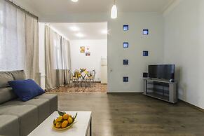 Lovely Bright Apartment V. Vasilkivska
