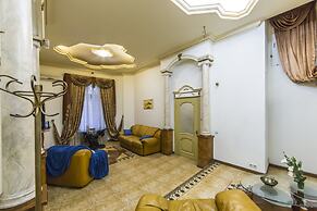 Stylish Apartment Close ot the Opera