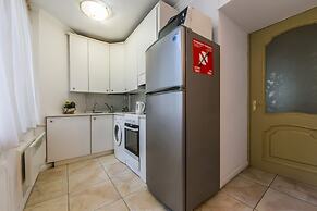 Stylish Apartment Close ot the Opera