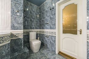 Stylish Apartment Close ot the Opera