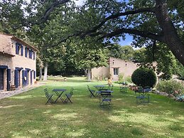 Ferme le Pavillon