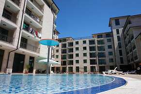 Amadeus Lux - Menada Apartments