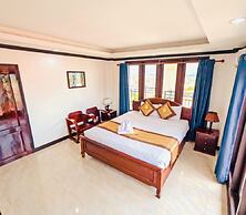 Consiana Vang Vieng Hotel