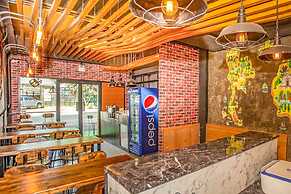 Sleep Box Hostel Suratthani