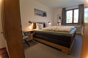 Haus Glasella