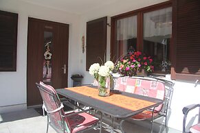 Haus Glasella