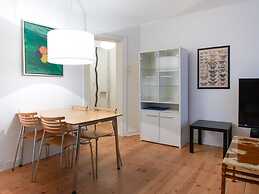 Park 1 - Lovely 1-bdr Apt Close to Metro
