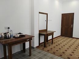 Hotel Akashayaam