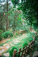 U Lesa Retreat Nha Ben Rung