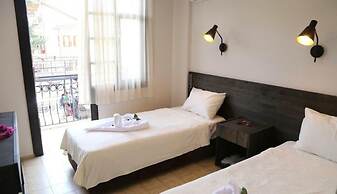 Derin Luxury Hotel