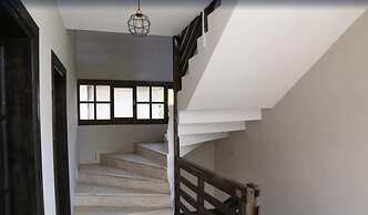 Derin Luxury Hotel
