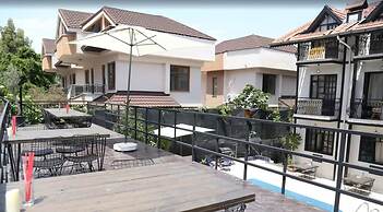 Derin Luxury Hotel