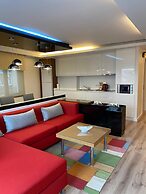 Aura Suites