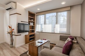 Aura Suites
