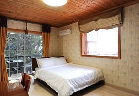 Geoje Floria Pension