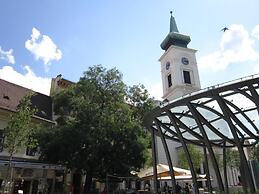 Budapest Passage 1
