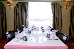 MS King Tut I Nile Cruise