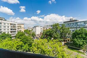 Apartment on Vorontsovskaya 44