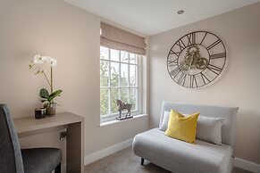 Heritage Mews
