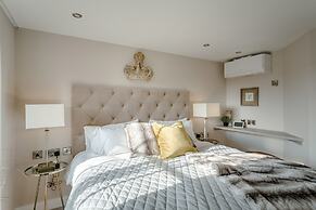 Heritage Mews