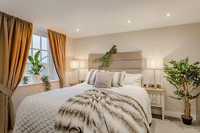 Heritage Mews